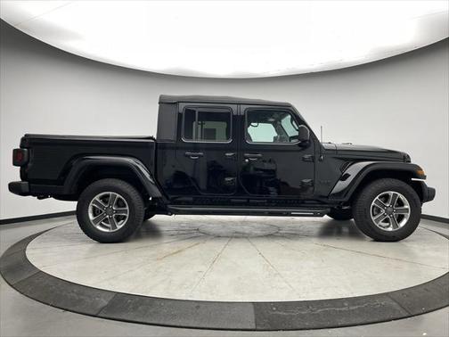 2021 Jeep Gladiator Sport S
