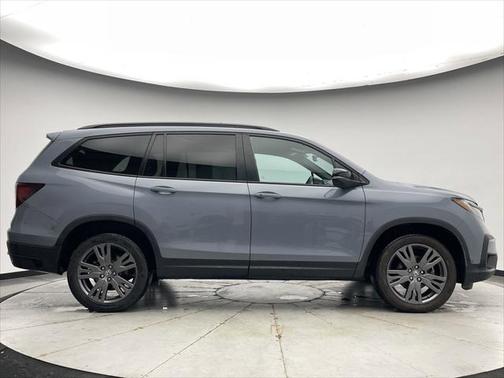 2022 Honda Pilot AWD Sport