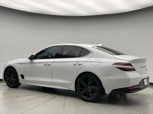 2023 Genesis G70 2.0T AWD