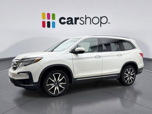 Platinum White 2022 Honda Pilot Touring 8-Passenger