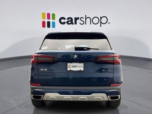 Phytonic Blue Metallic 2021 BMW X5 xDrive40i