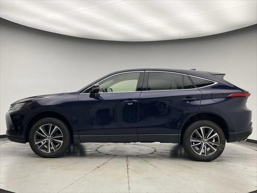 2022 Toyota Venza LE