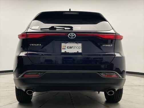 2022 Toyota Venza LE