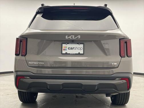 2024 Kia Sorento EX