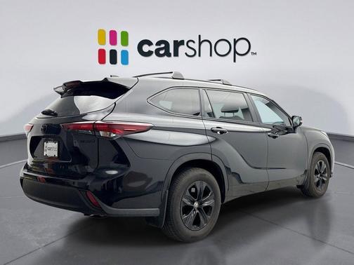 2024 Toyota Highlander Hybrid XLE