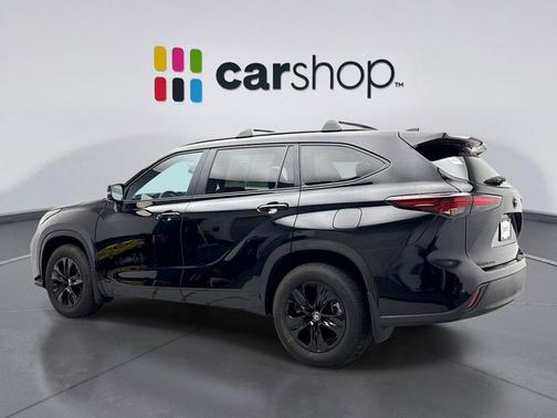 2024 Toyota Highlander Hybrid XLE