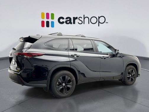 2024 Toyota Highlander Hybrid XLE