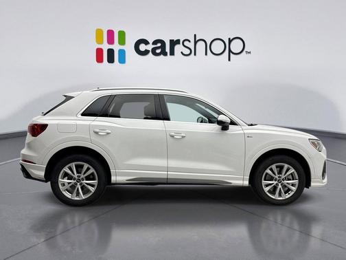 2023 Audi Q3 Premium 45 TFSI S line quattro Tiptronic