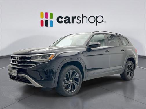 2022 Volkswagen Atlas 3.6L SE w/Technology