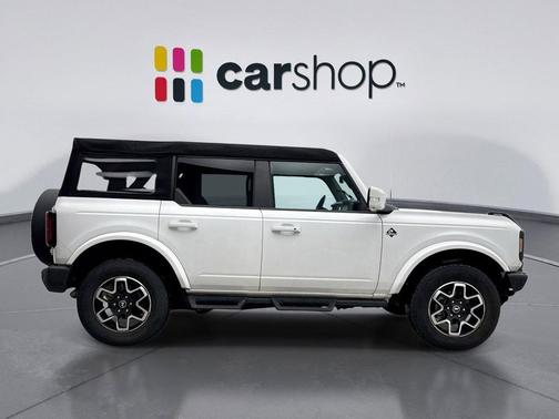 2023 Ford Bronco Outer Banks