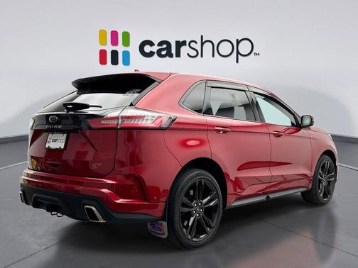 Rapid Red Metallic Tinted Clearcoat 2023 Ford Edge ST