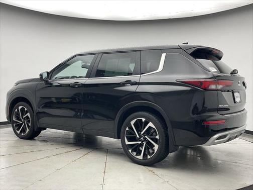 2023 Mitsubishi Outlander SE 2.5 S-AWC