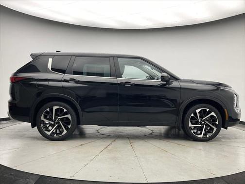 2023 Mitsubishi Outlander SE 2.5 S-AWC