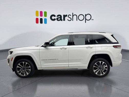 Bright White Clearcoat 2022 Jeep Grand Cherokee Overland