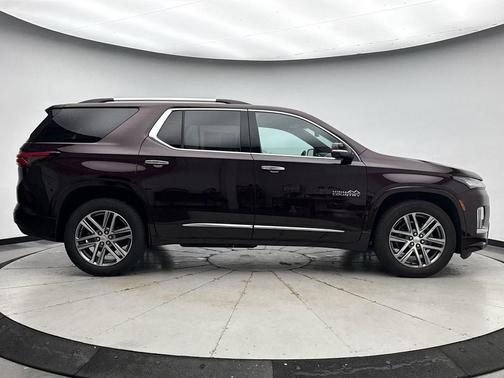 2022 Chevrolet Traverse High Country