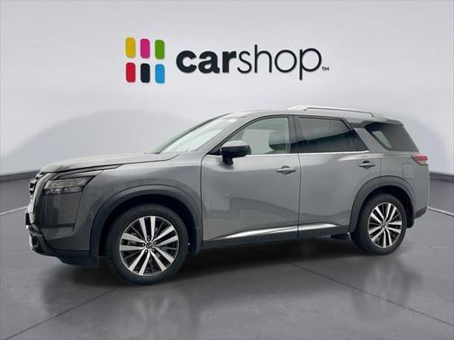 2022 Nissan Pathfinder Platinum 4WD