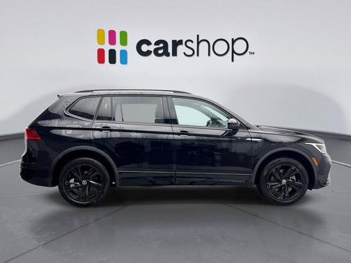 Deep Black 2024 Volkswagen Tiguan 2.0T SE R-Line Black 4MOTION