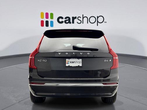 2023 Volvo XC90 B6 Ultimate 7-Seater