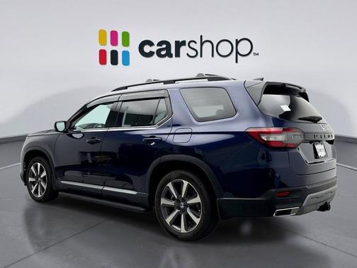 2025 Honda Pilot Touring 8-Passenger