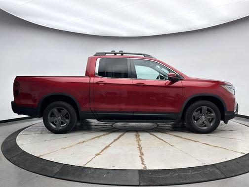 Radiant Red 2023 Honda Ridgeline RTL
