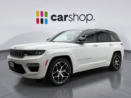 2022 Jeep Grand Cherokee Summit