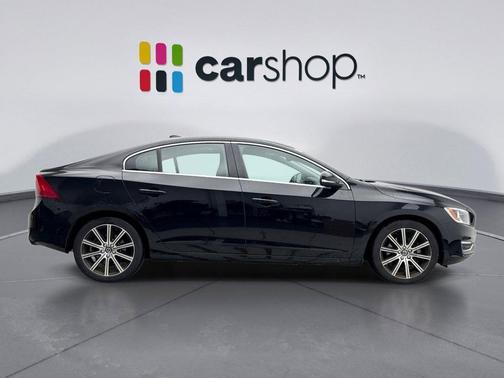 Onyx Black 2018 Volvo S60 Inscription T5