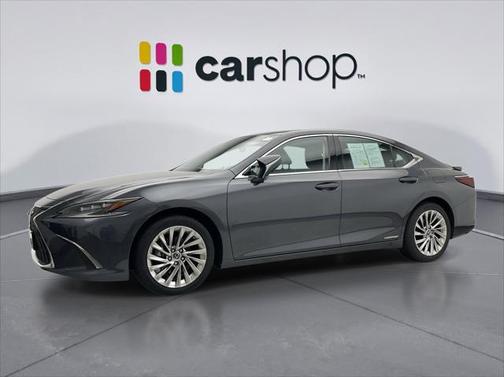 2022 Lexus ES 300h Luxury