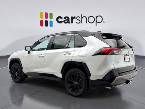 2024 Toyota RAV4 Hybrid SE