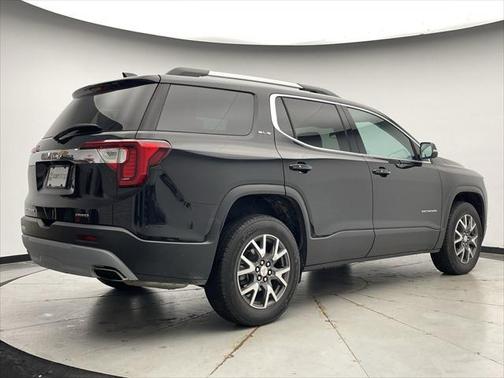 2022 GMC Acadia AWD SLE