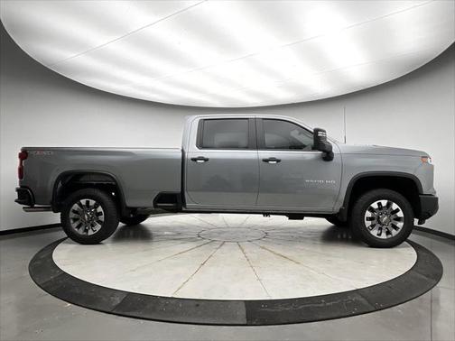2024 Chevrolet Silverado 2500 Custom