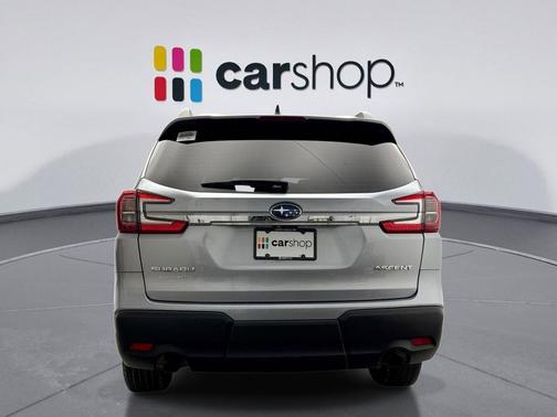 2023 Subaru Ascent Base 8-Passenger