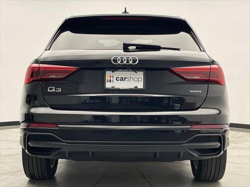 2022 Audi Q3 45 S line Premium Plus
