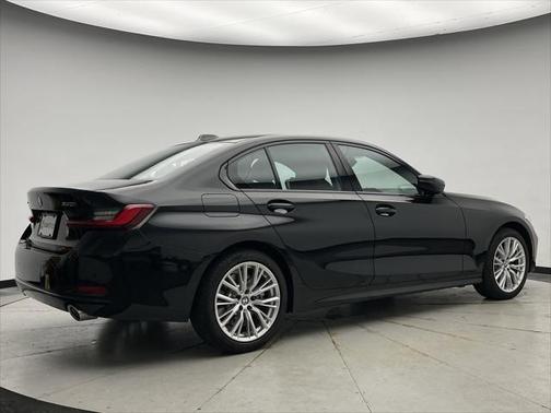 2023 BMW 330 xDrive