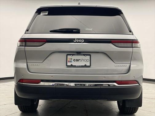 2024 Jeep Grand Cherokee Laredo