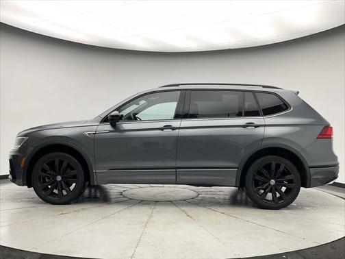 2021 Volkswagen Tiguan 2.0T SE R-Line Black 4MOTION