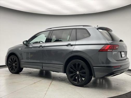 2021 Volkswagen Tiguan 2.0T SE R-Line Black 4MOTION