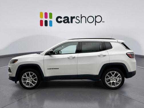 2022 Jeep Compass Latitude Lux