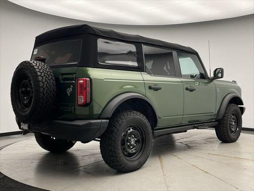 2022 Ford Bronco Black Diamond