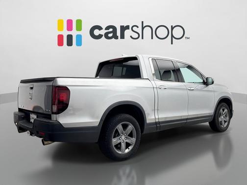 Lunar Silver 2023 Honda Ridgeline RTL-E