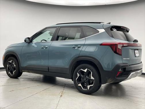 2025 Kia Seltos EX