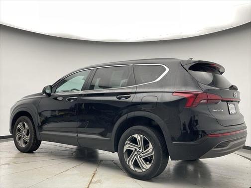 2021 Hyundai SANTA FE SE
