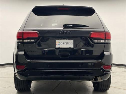 2022 Jeep Grand Cherokee Laredo