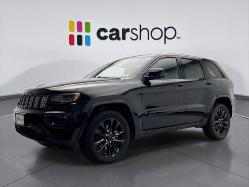 2022 Jeep Grand Cherokee Laredo