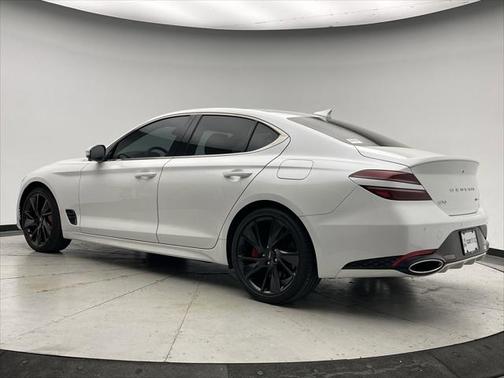 2022 Genesis G70 3.3T AWD