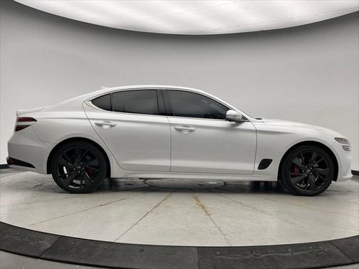 2022 Genesis G70 3.3T AWD
