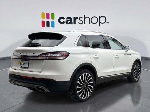 2022 Lincoln Nautilus Black Label