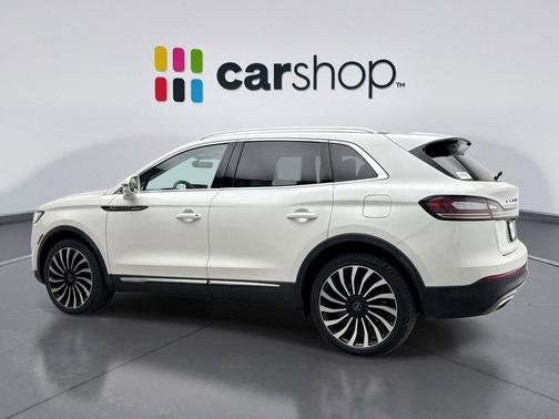 2022 Lincoln Nautilus Black Label