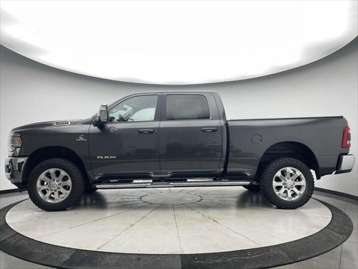 2023 RAM 2500 Laramie Crew Cab 4x4 6'4' Box