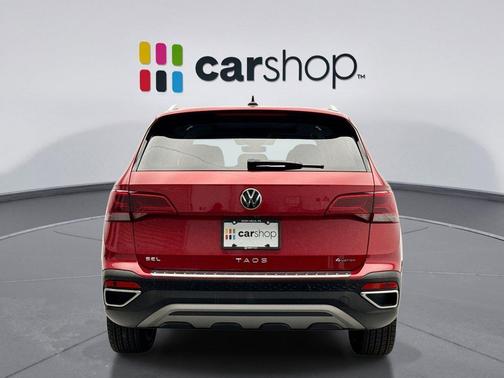 2024 Volkswagen Taos 1.5T SEL