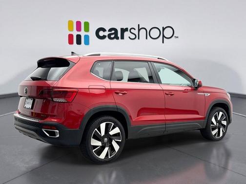 2024 Volkswagen Taos 1.5T SEL